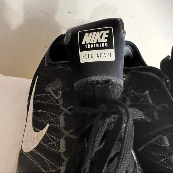Women's NIKE FLEX ADAPT TR Athletic Running Shoes 831579 SIZE 8 US 39 EU Black - Picture 3 of 6